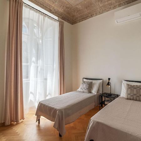 Apartmán Castro Pretorio Řím Exteriér fotografie