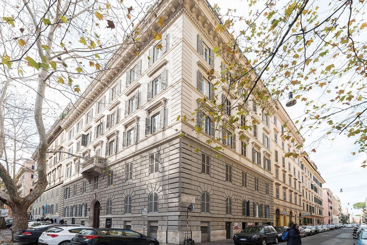 Apartmán Castro Pretorio Řím Exteriér fotografie